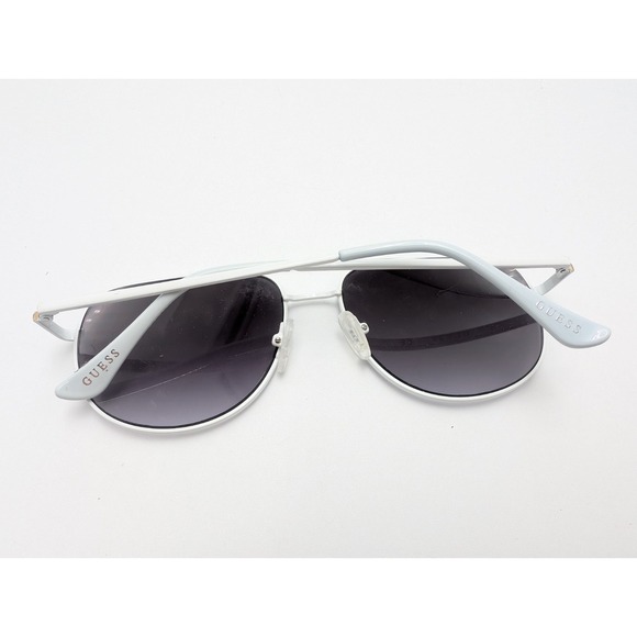GUESS Pilot Designer Sunglasses White Frame Gradient Smoke Grey - Picture 3 of 5
